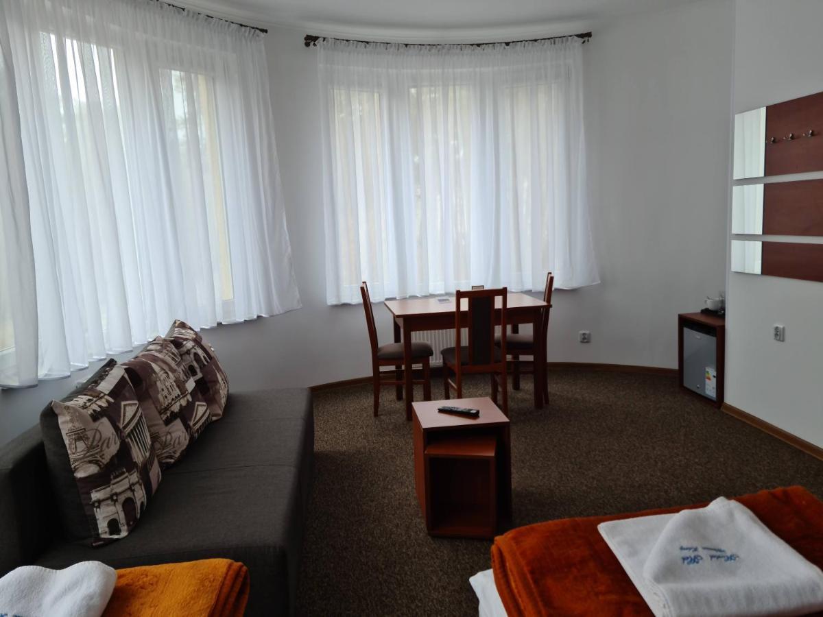 "Hel" Wieniec Zdroj Włocławek Extérieur photo
