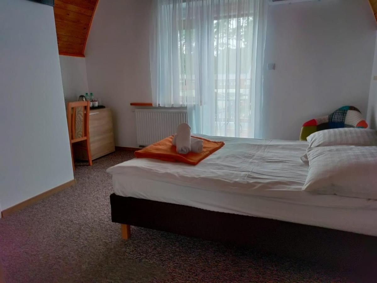 "Hel" Wieniec Zdroj Włocławek Extérieur photo