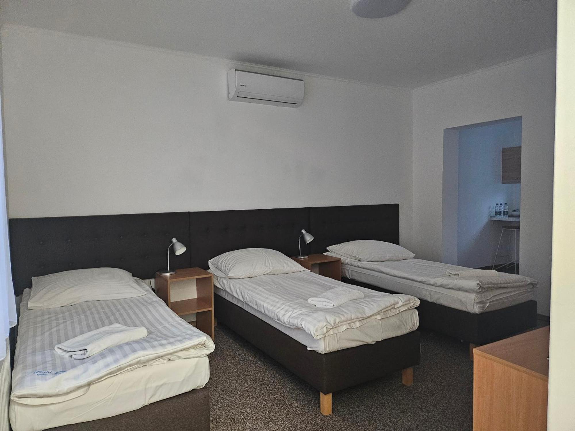 "Hel" Wieniec Zdroj Włocławek Extérieur photo